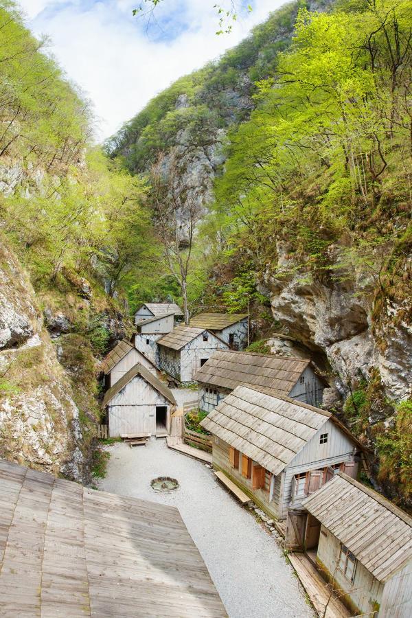 Bomas House Villa Cerkno Bagian luar foto